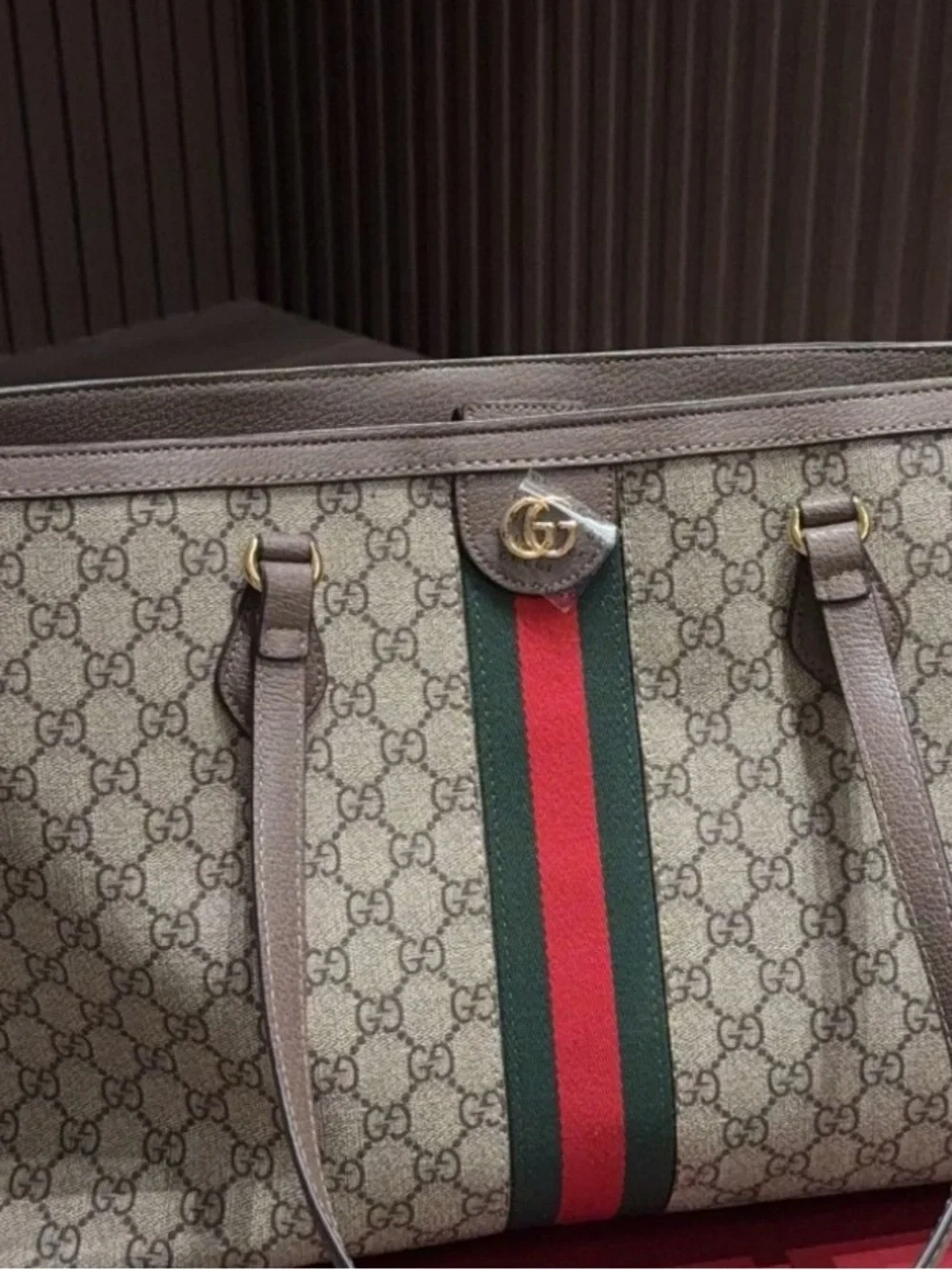 Gucci • gucci tote
